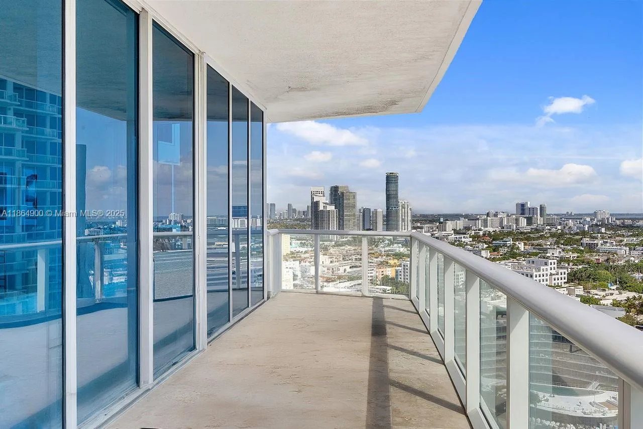 100 S Pointe Dr # 2208, Miami Beach, FL 33139 photo 13
