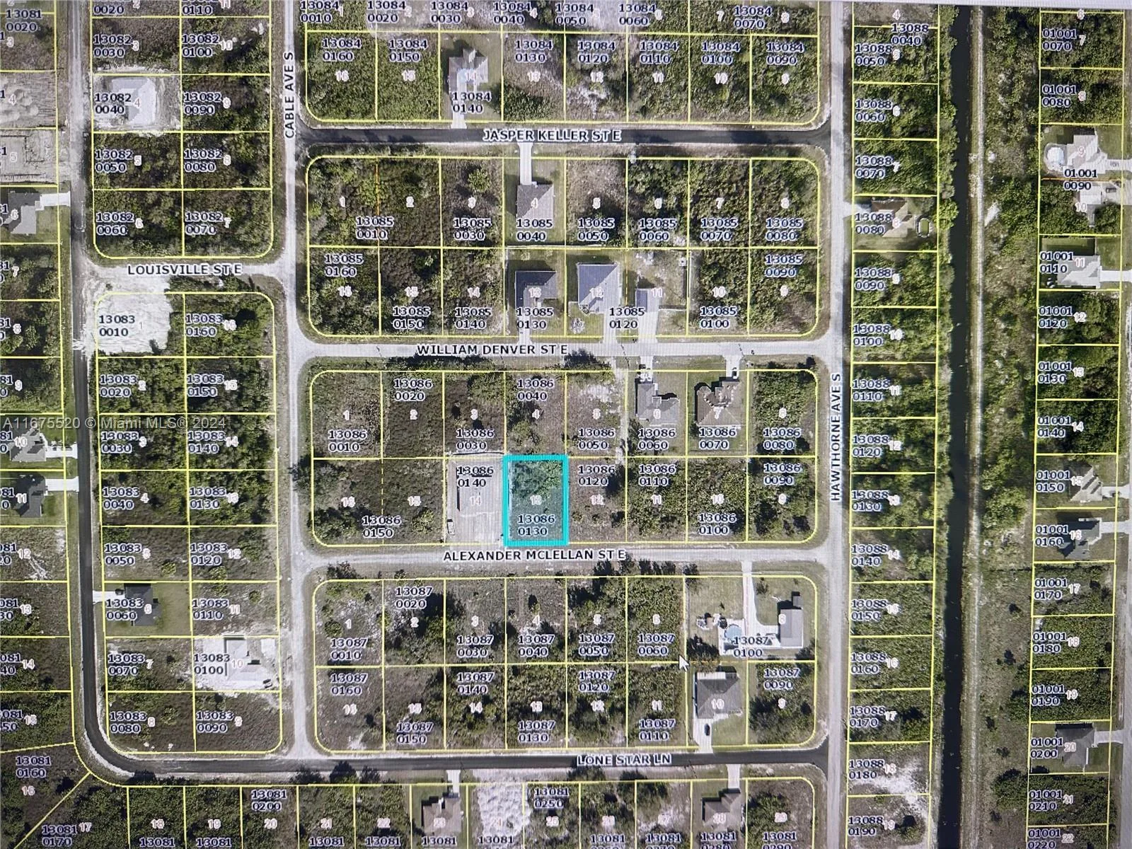 853 ALEXANDER MCLELLAN ST E, Lehigh Acres, FL 33974