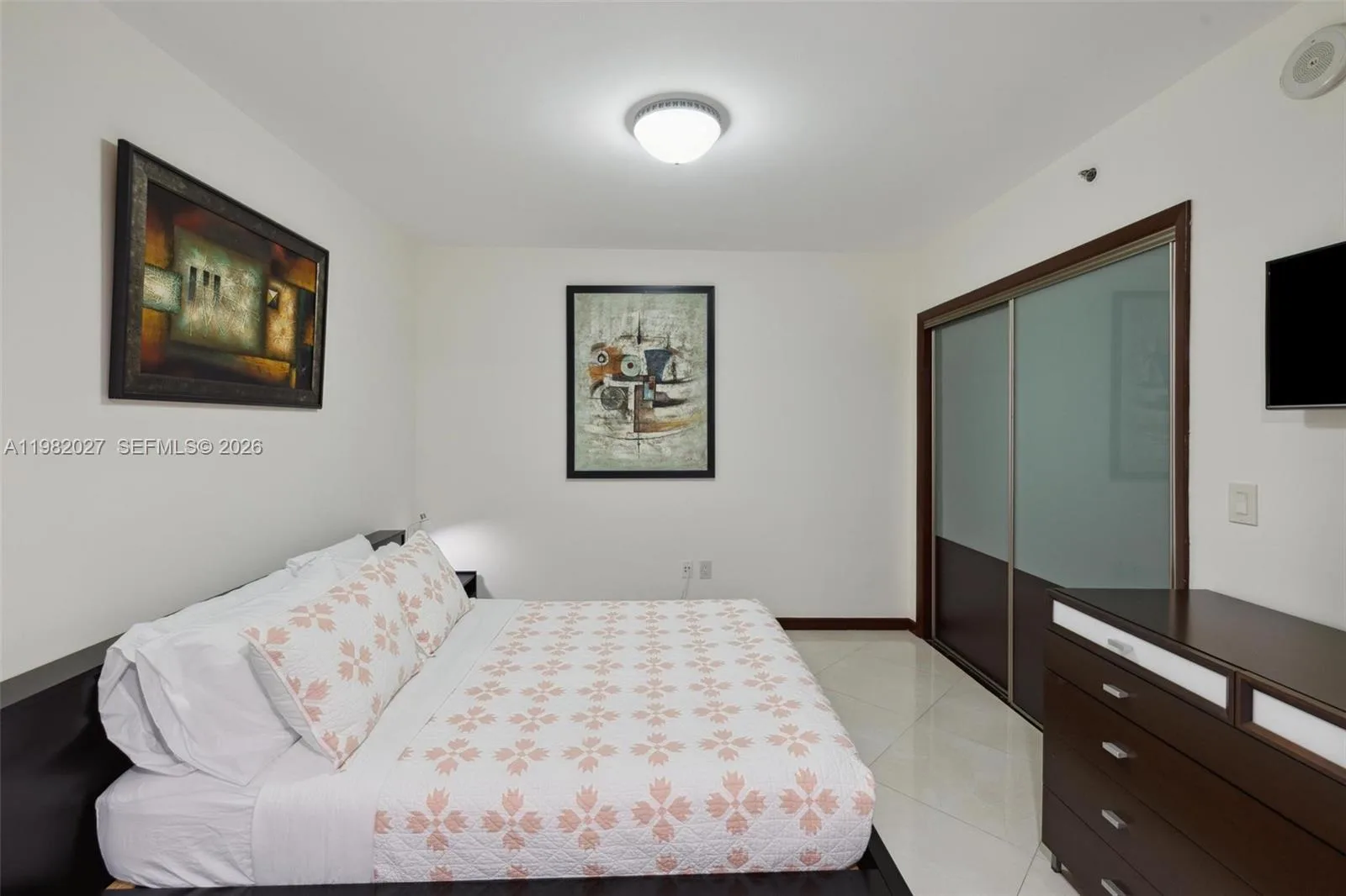 1830 S Ocean Dr # 3909, Hallandale Beach, FL 33009 photo 12