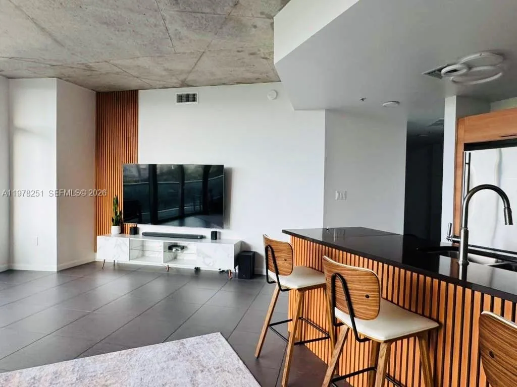 3301 NE 1st Ave # M0405, Miami, FL 33137 photo 8