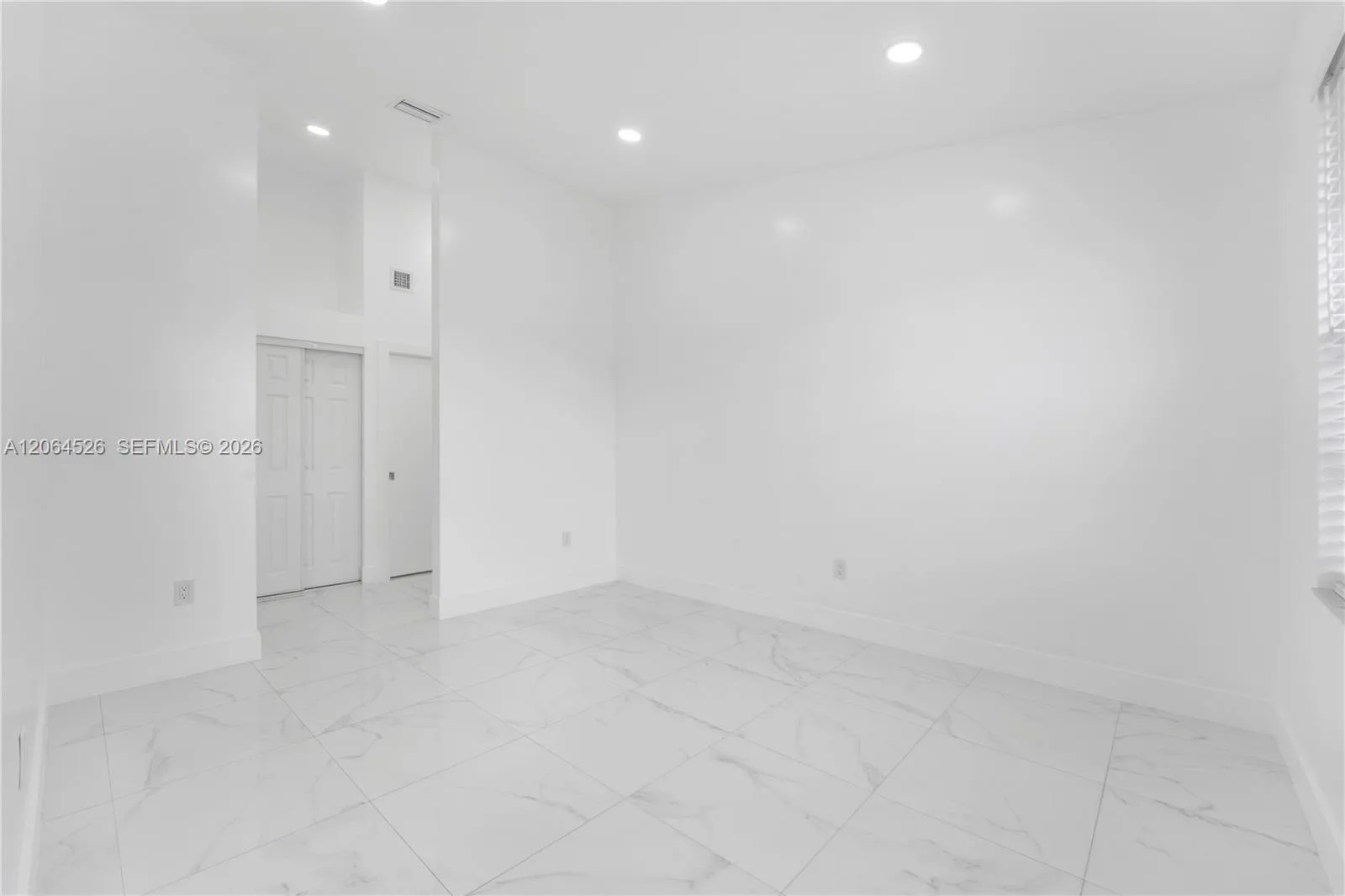 6742 NW 188th Ter # 6742, Hialeah, FL 33015 photo 12