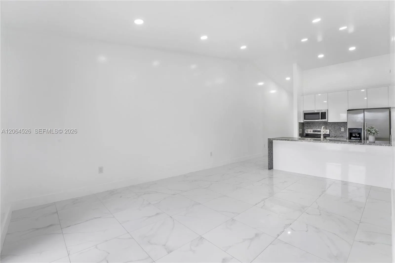 6742 NW 188th Ter # 6742, Hialeah, FL 33015 photo 6