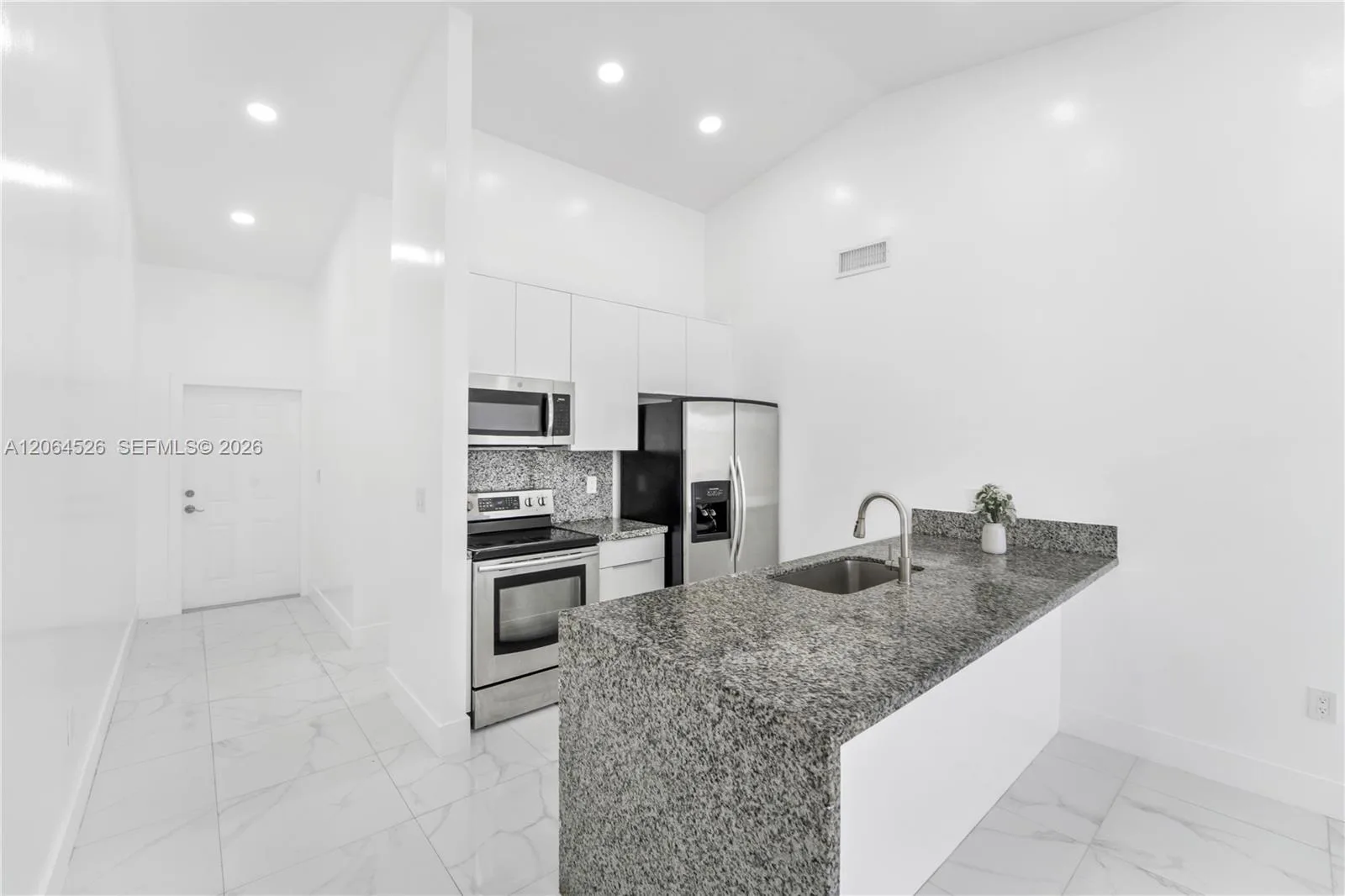 6742 NW 188th Ter # 6742, Hialeah, FL 33015 photo 7