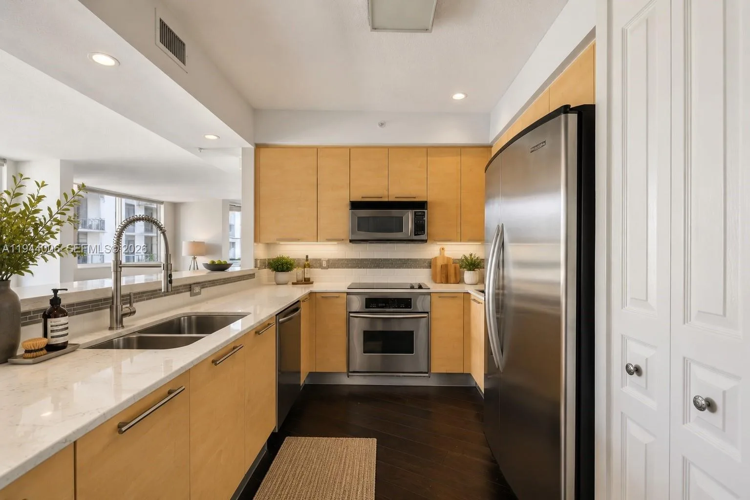 350 SE 2nd St # 870, Fort Lauderdale, FL 33301 photo 8