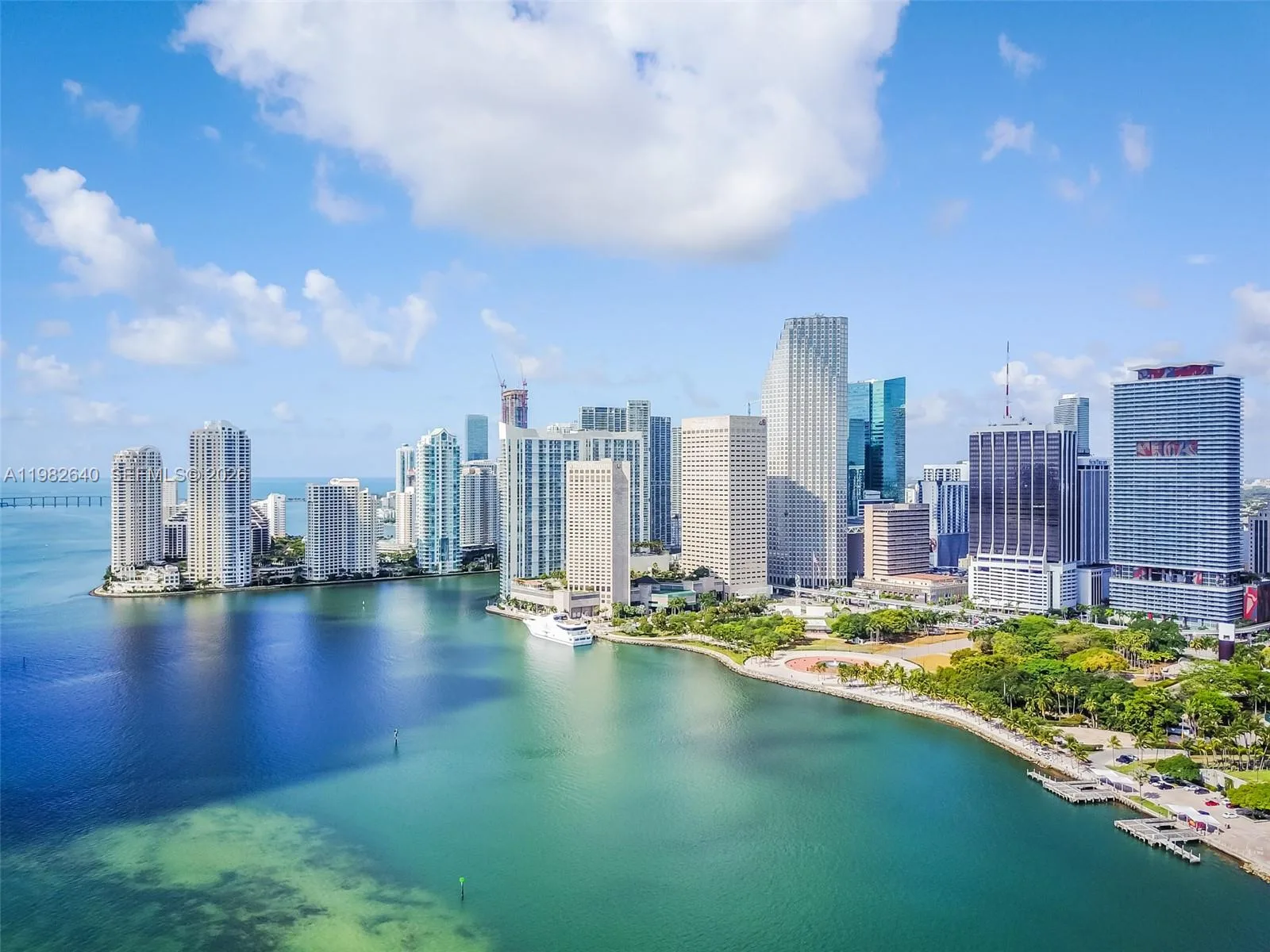 133 NE 2nd Ave # 1915, Miami, FL 33132