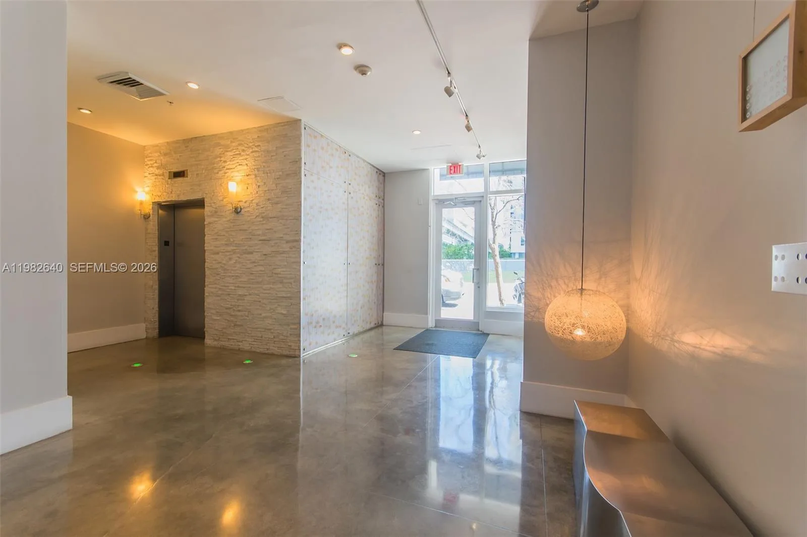 133 NE 2nd Ave # 1915, Miami, FL 33132 photo 12