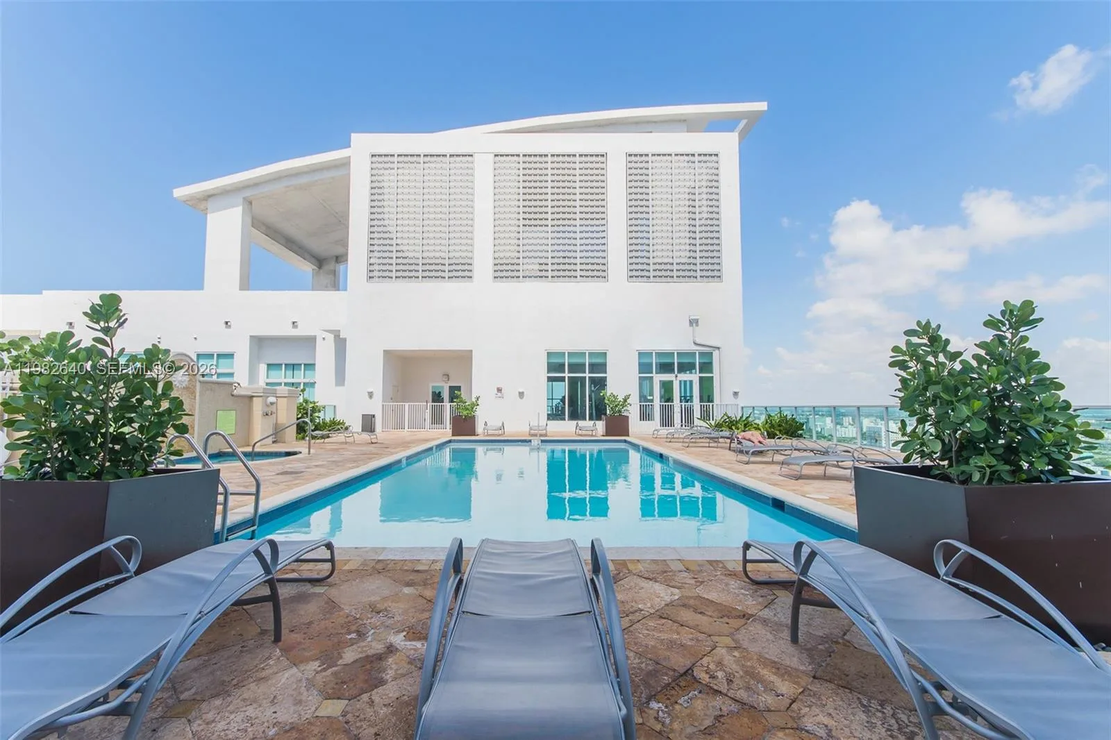133 NE 2nd Ave # 1915, Miami, FL 33132 photo 13