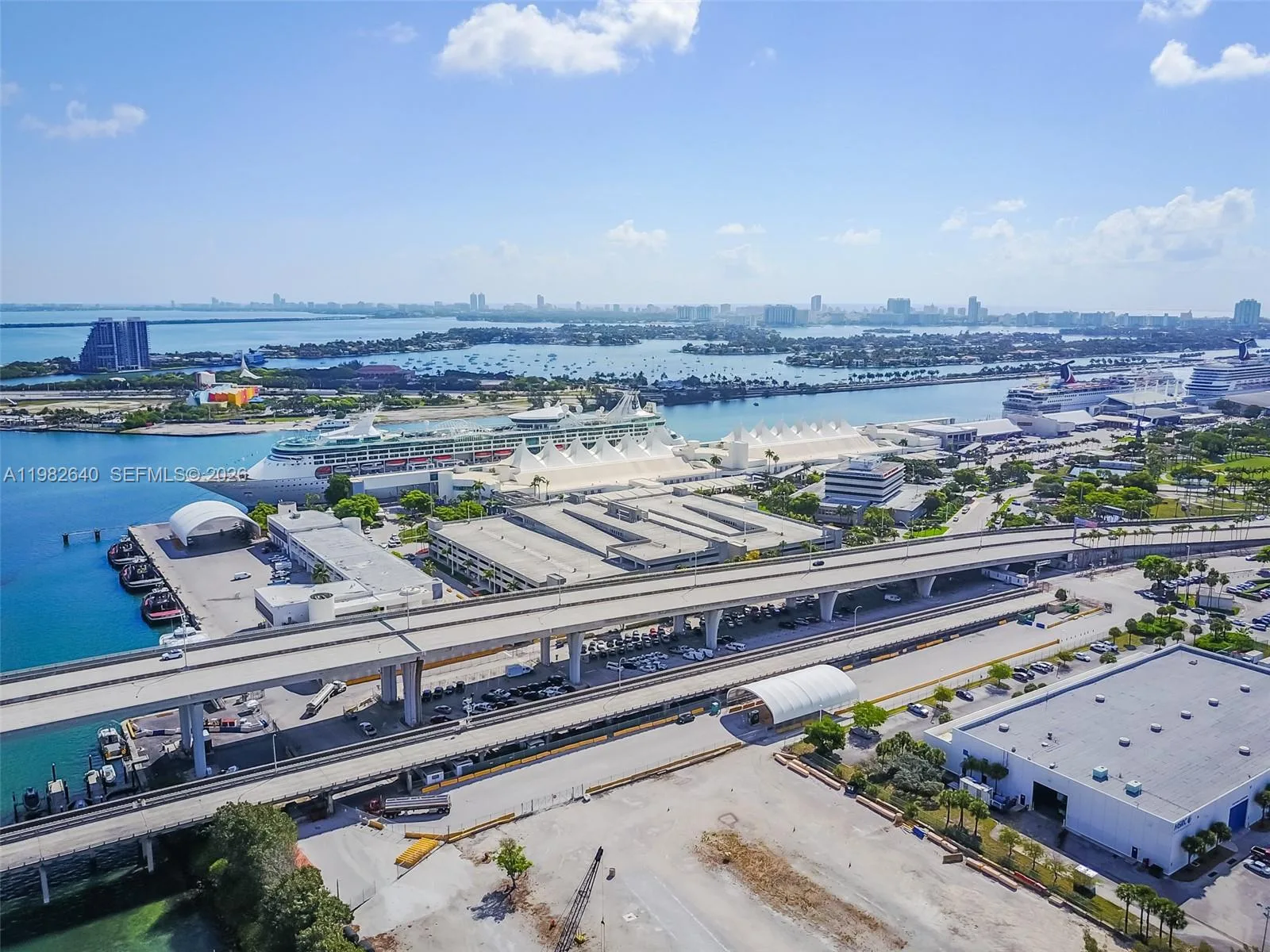 133 NE 2nd Ave # 1915, Miami, FL 33132 photo 4