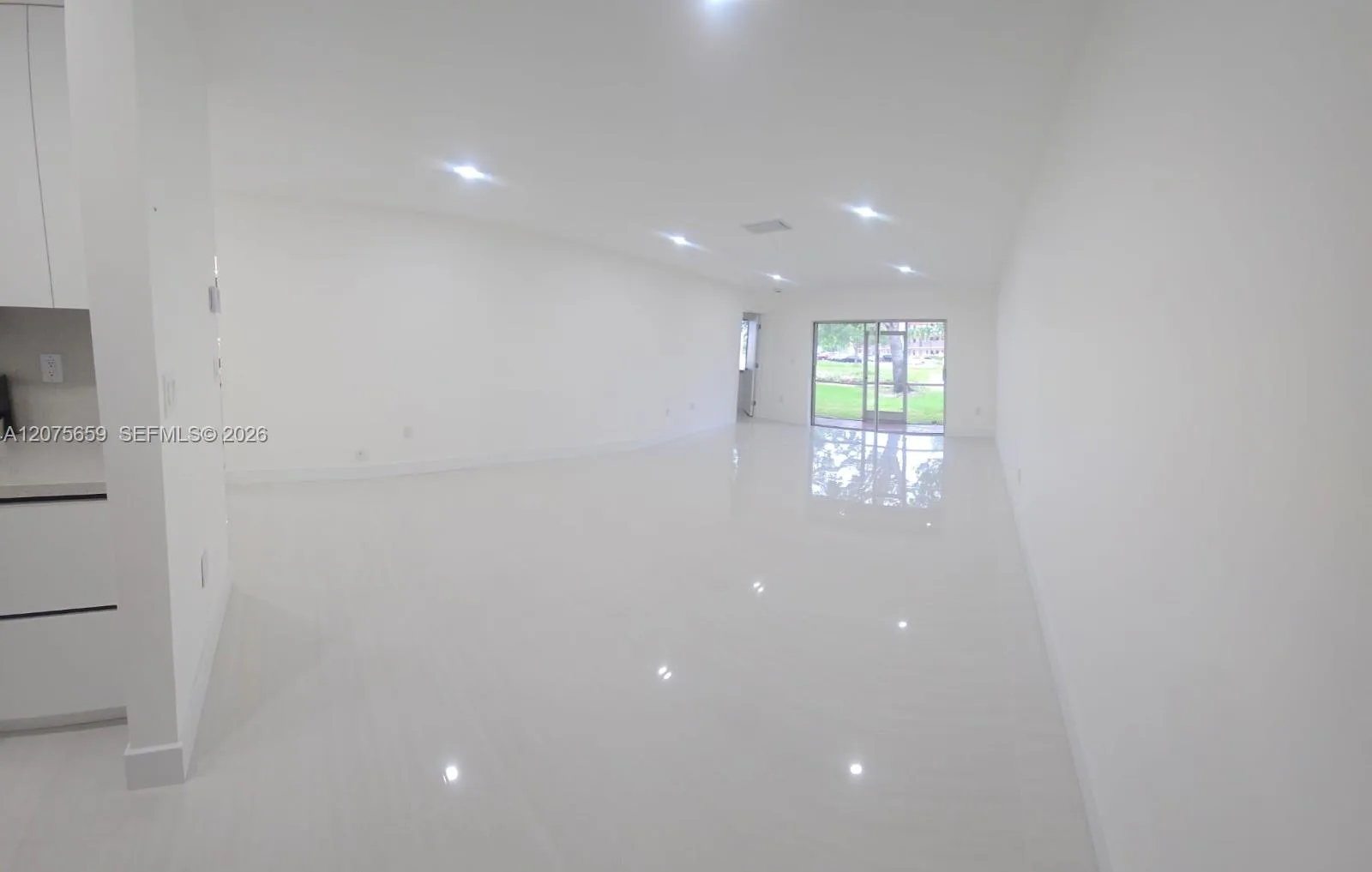 3050 NW 106th Ave # 7, Sunrise, FL 33322