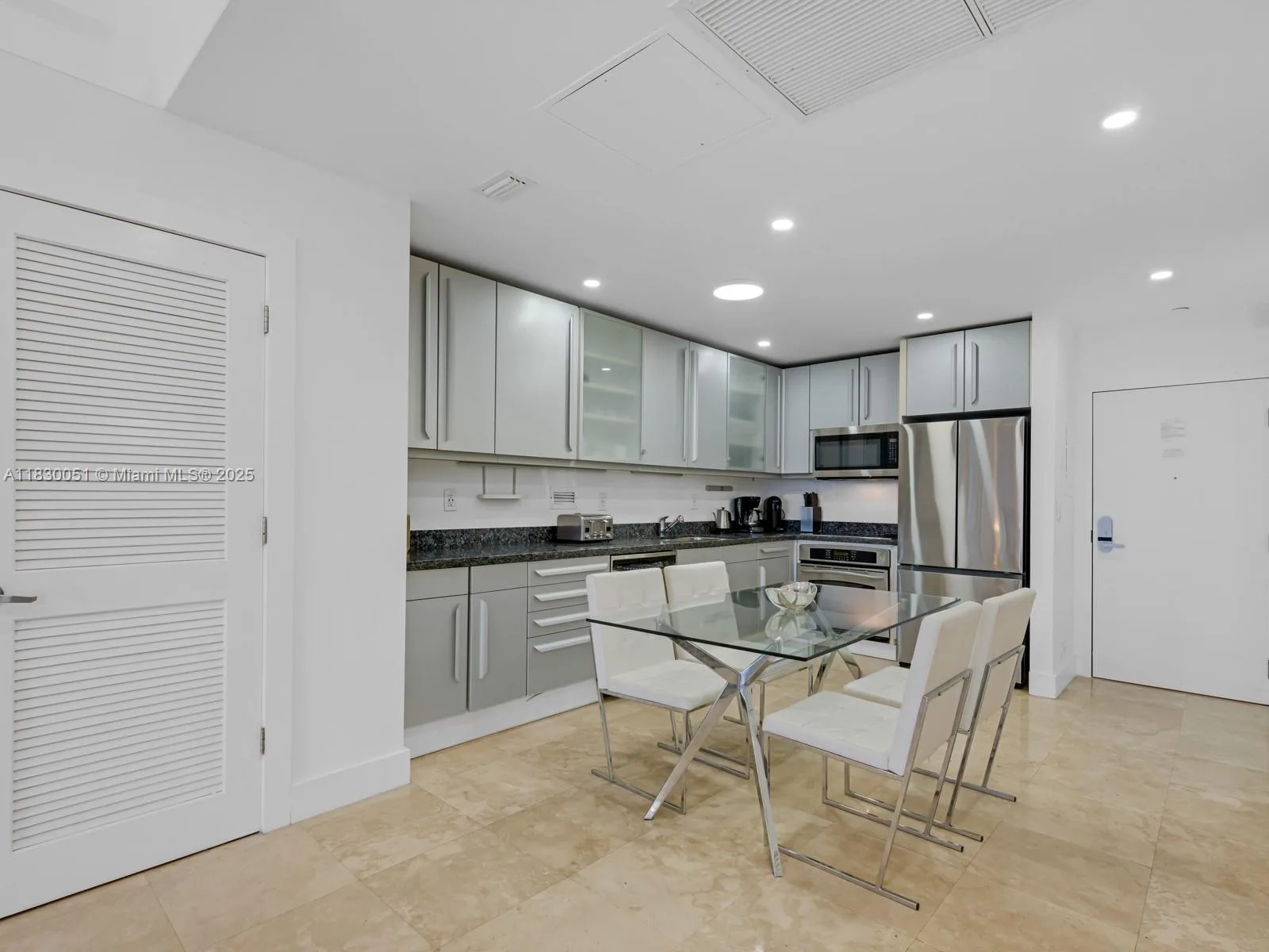 2301 Collins Ave # 1631, Miami Beach, FL 33139 photo 12