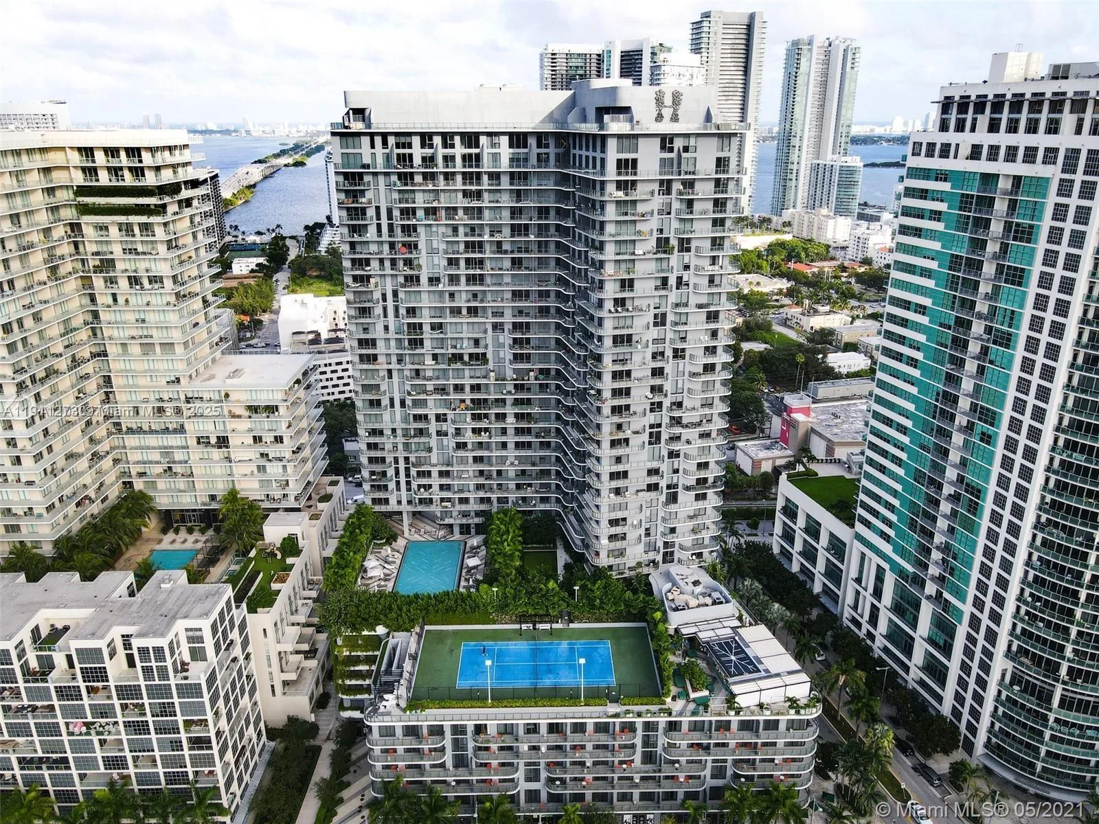 121 NE 34th St # 1507, Miami, FL 33137