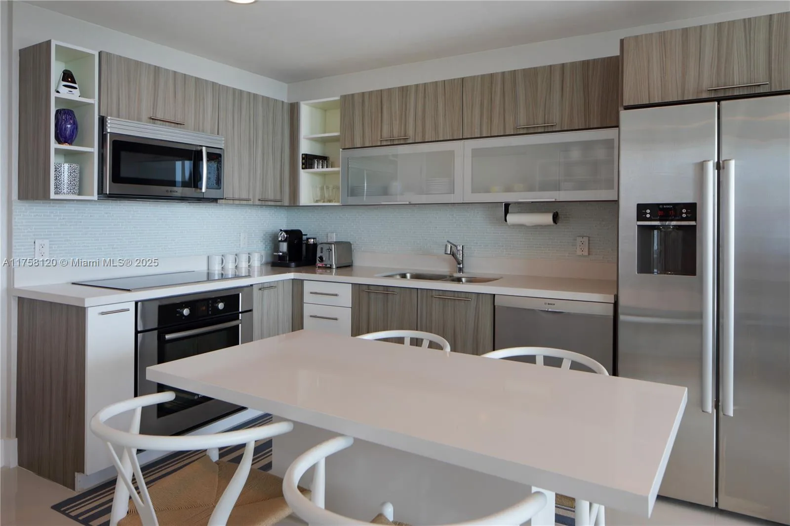 6700 Indian Creek Dr # PH5, Miami Beach, FL 33141 photo 12