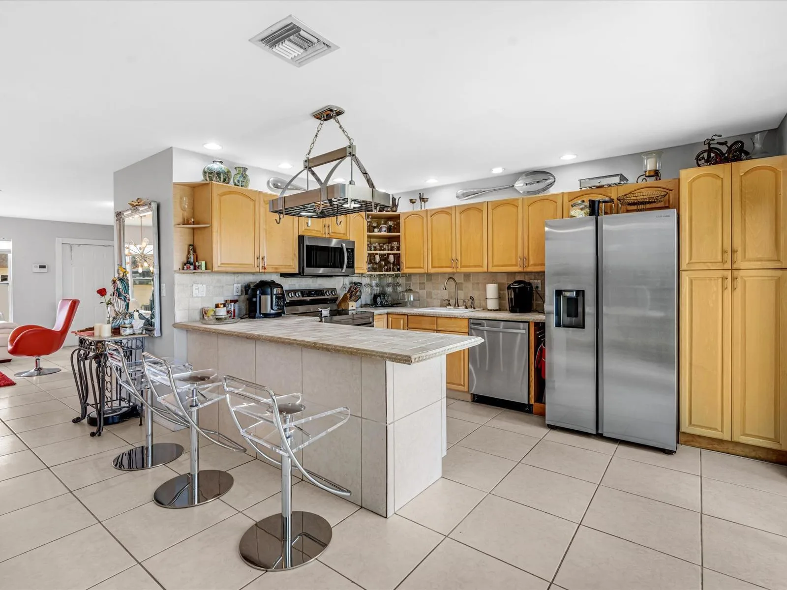 3370 BEAU RIVAGE Drive # 3A, Pompano Beach, FL 33064