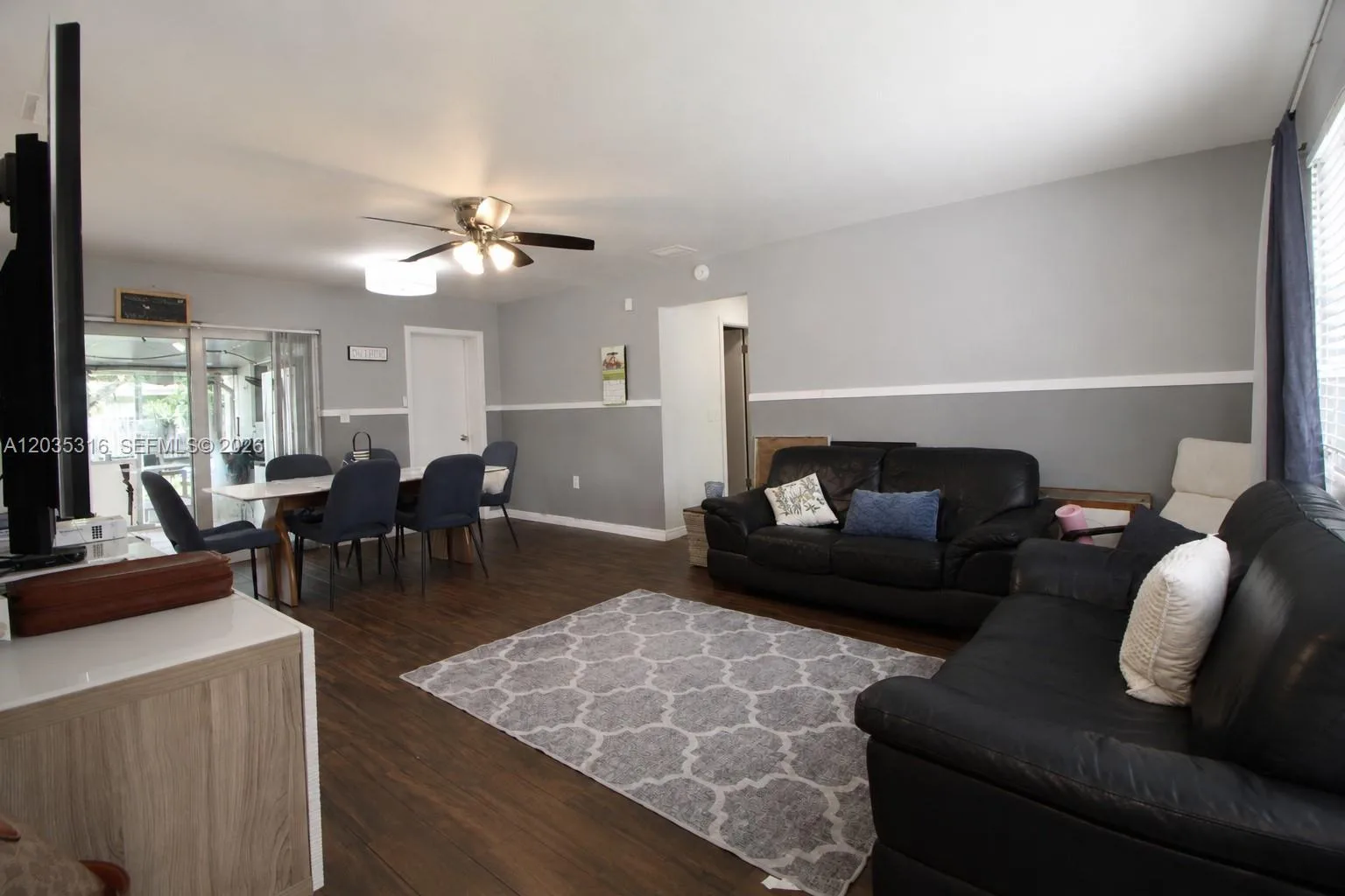 7611 NW 15th Ct, Pembroke Pines, FL 33024 photo 6
