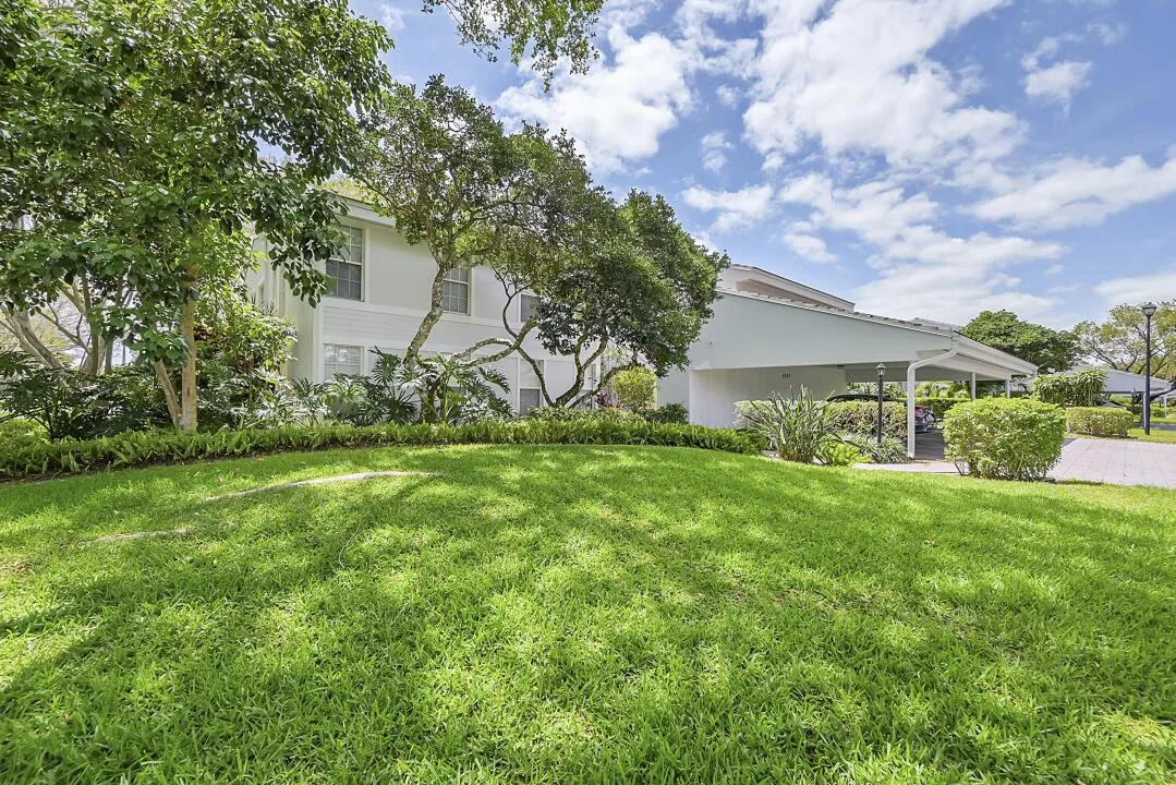 6245 Old Court Road # 202, Boca Raton, FL 33433