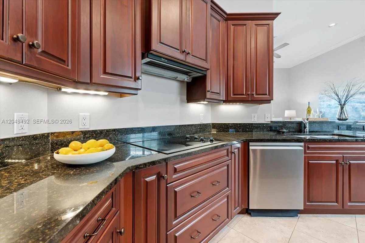 1254 River Reach Dr, Vero Beach, FL 32967 photo 11