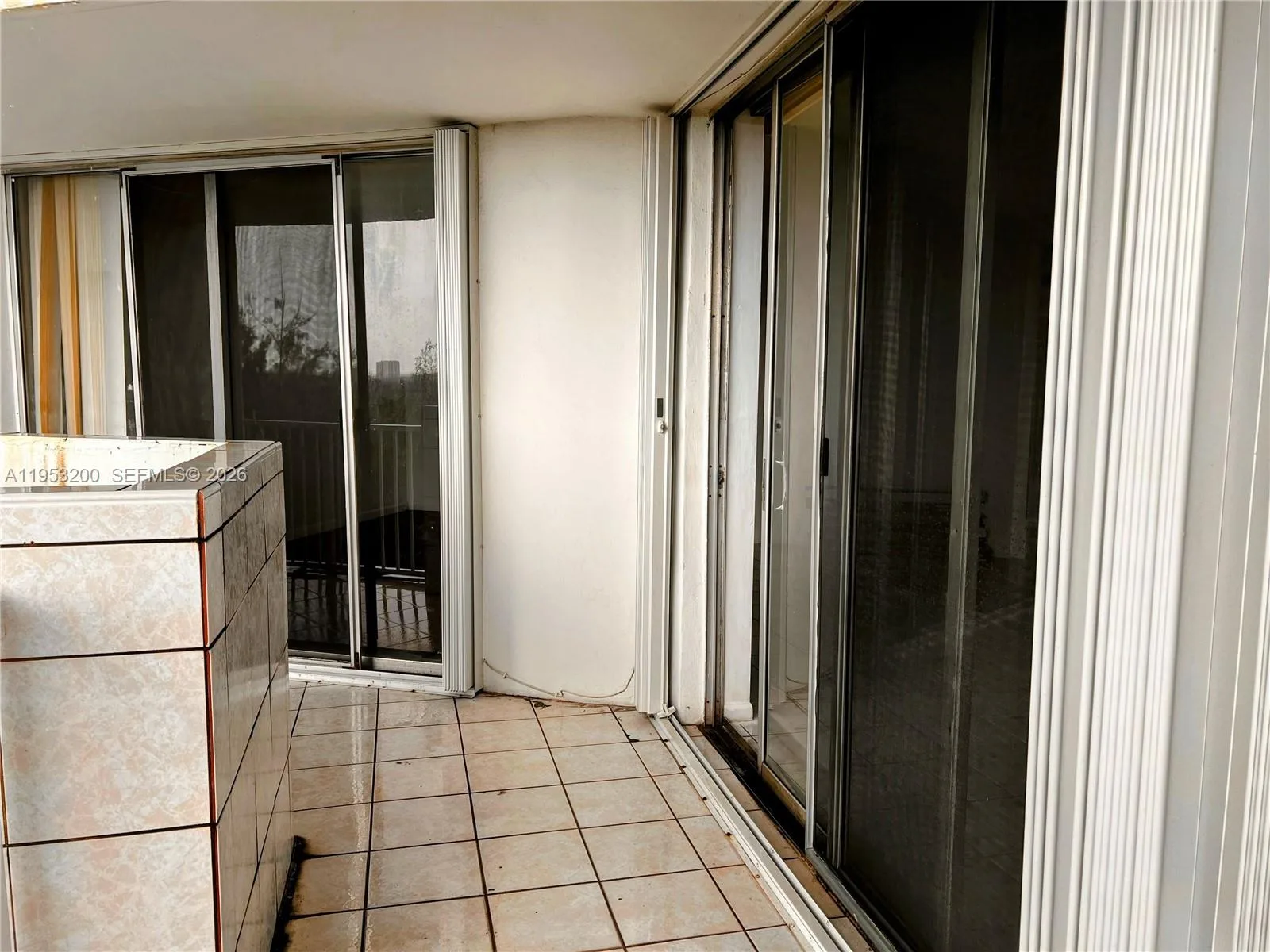 1300 NE Miami Gardens Dr # 1001E, Miami, FL 33179 photo 4
