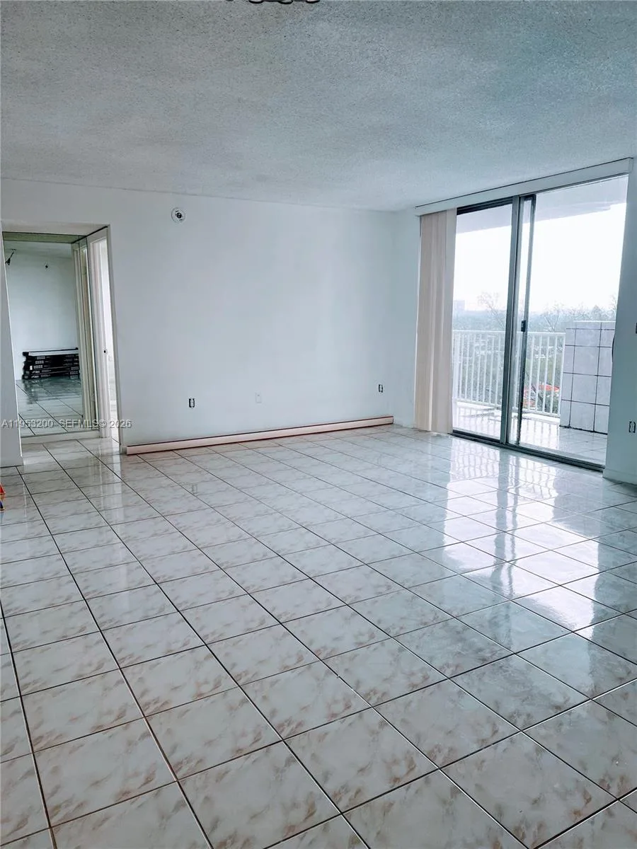 1300 NE Miami Gardens Dr # 1001E, Miami, FL 33179 photo 5