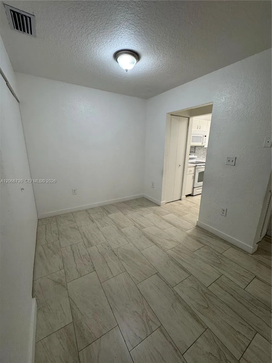 2124-2126 Thomas St # 2126, Hollywood, FL 33020 photo 10