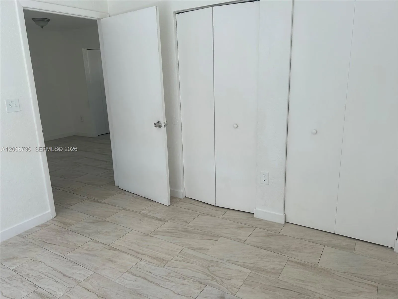2124-2126 Thomas St # 2126, Hollywood, FL 33020 photo 12