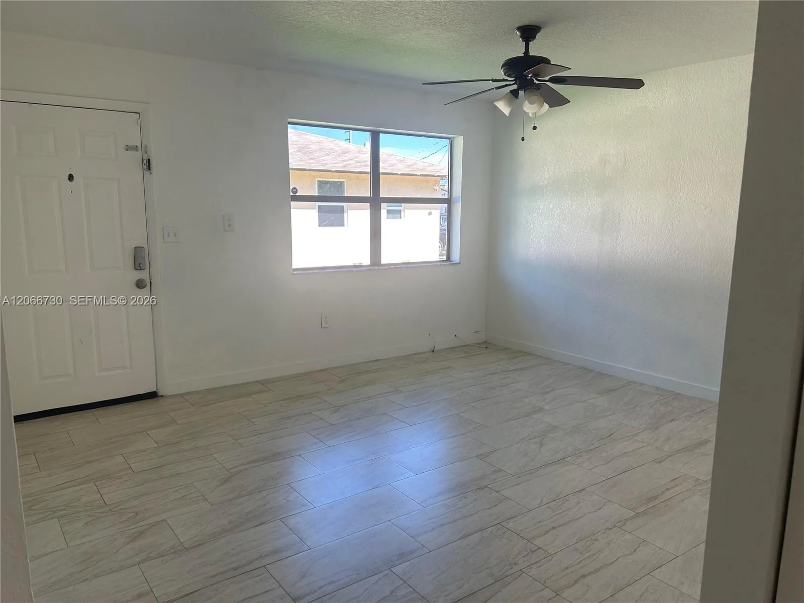 2124-2126 Thomas St # 2126, Hollywood, FL 33020 photo 3
