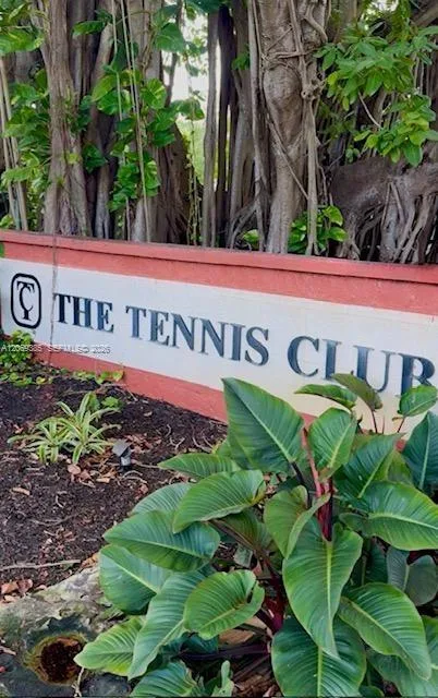610 Tennis Club Dr # 407, Fort Lauderdale, FL 33311