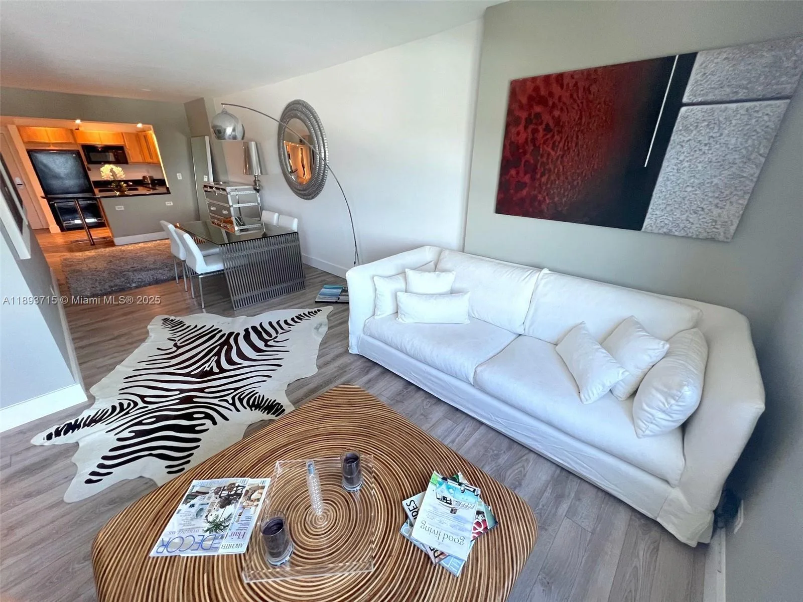 2301 Collins Ave # 1232, Miami Beach, FL 33139