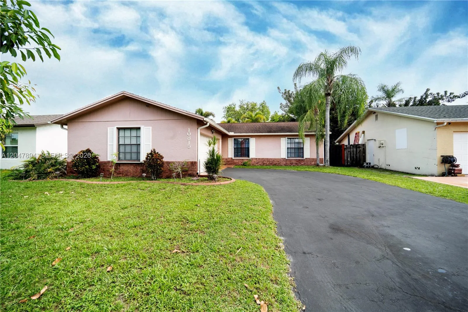 10815 NW 26th St, Sunrise, FL 33322 photo 3
