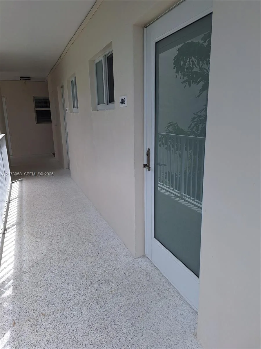 1420 Pennsylvania Ave # 409, Miami Beach, FL 33139 photo 4
