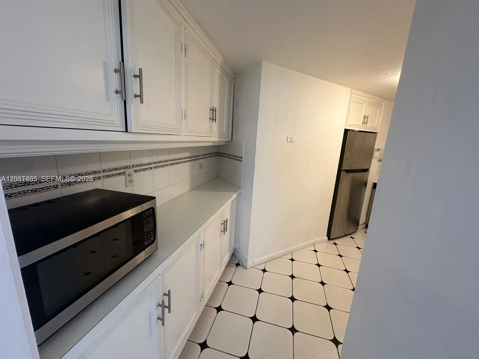 999 Brickell Bay Dr # 1408, Miami, FL 33131 photo 7
