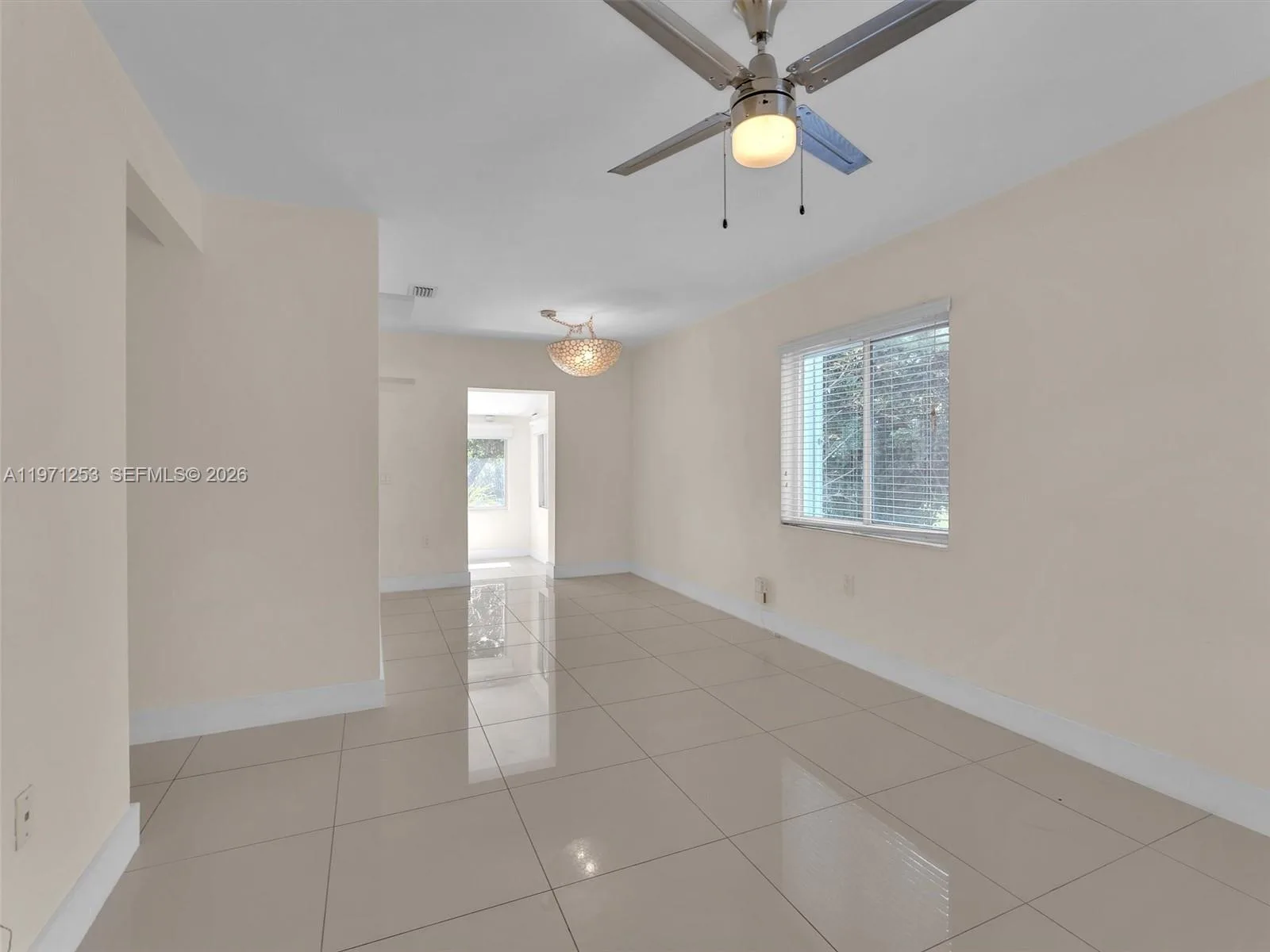 6510 SW 63rd Ct, South Miami, FL 33143 photo 4