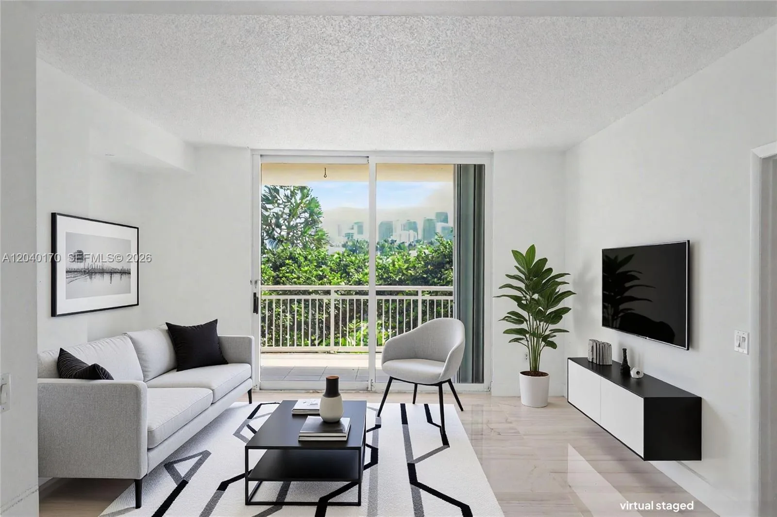 2475 Brickell Ave # 704, Miami, FL 33129
