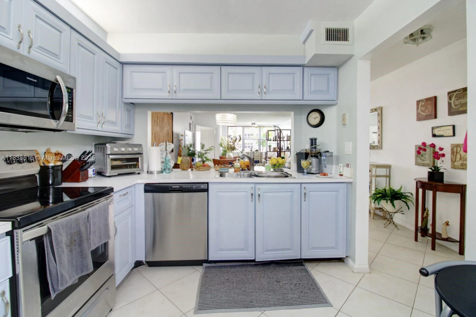 2524 NW 104th Ave # 101, Sunrise, FL 33322 photo 6