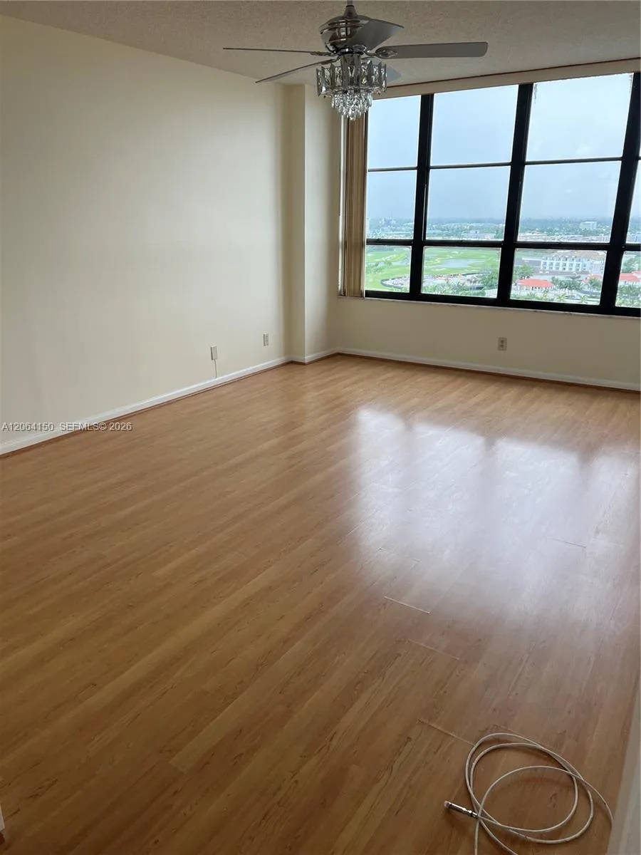 600 Three Islands Blvd # 1609, Hallandale Beach, FL 33009 photo 3