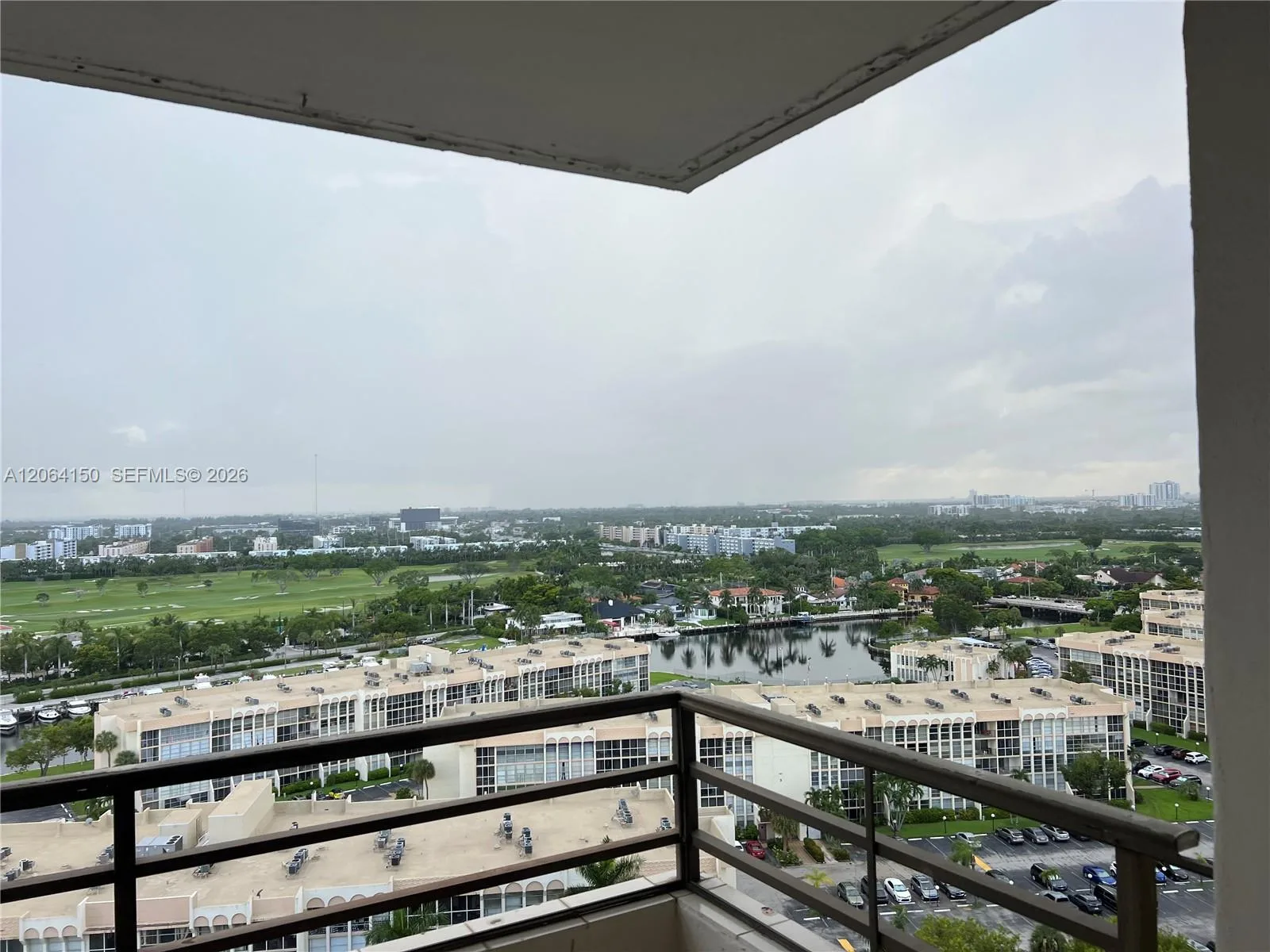 600 Three Islands Blvd # 1609, Hallandale Beach, FL 33009 photo 9
