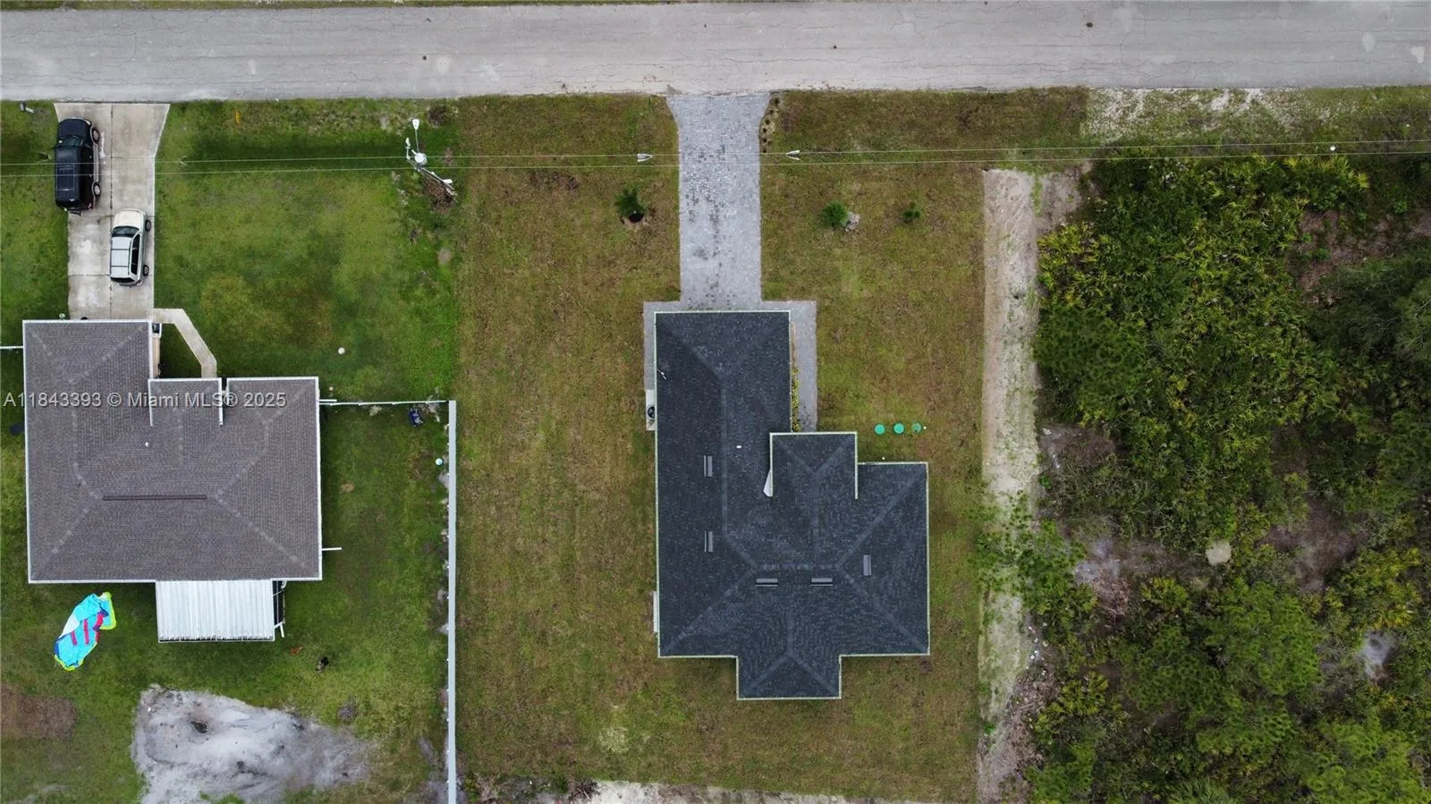 417 Leroy Ave, Lehigh Acres, FL 33972 photo 4