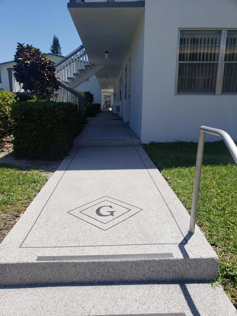 157 Andover G, West Palm Beach, FL 33417