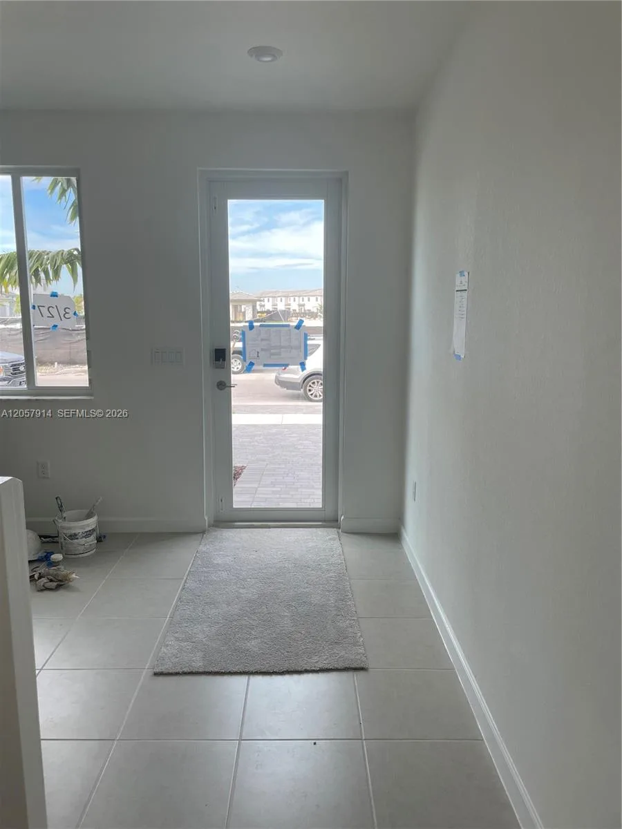 1351 SE 7th Ter, Homestead, FL 33034 photo 3
