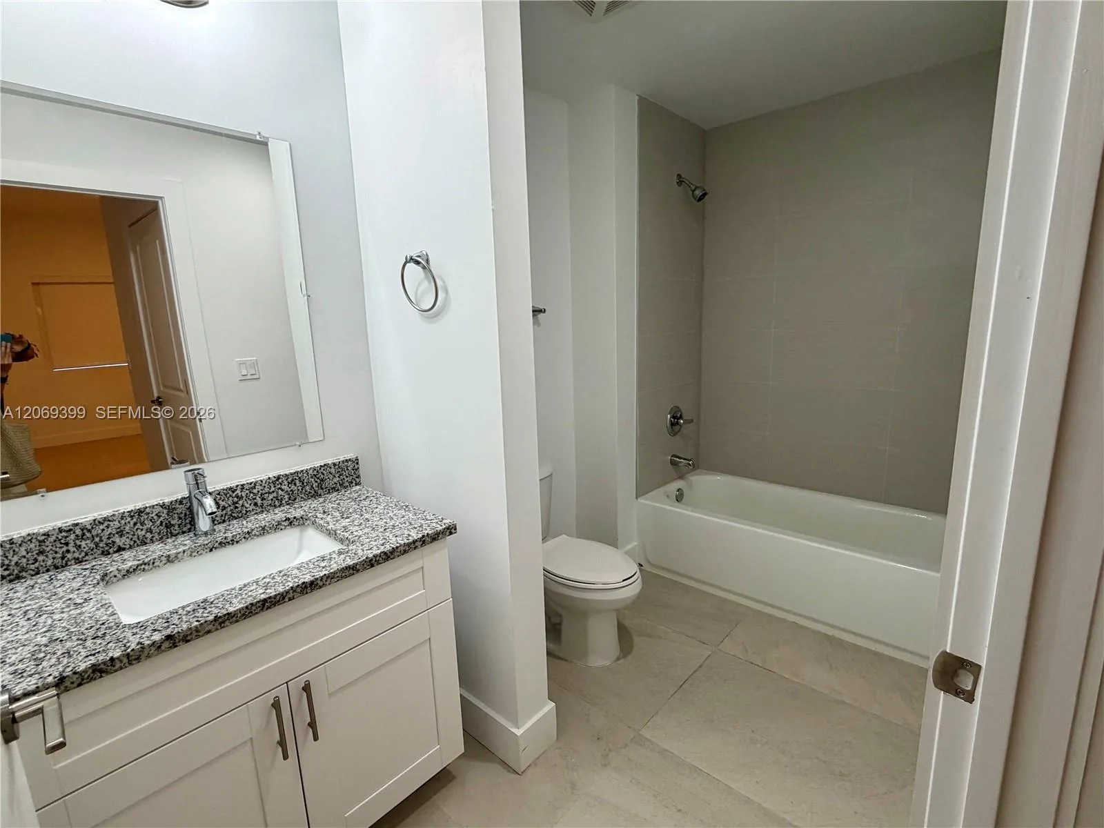 2641 NW 24th Ct # 203, Miami, FL 33142 — zdjęcie 4