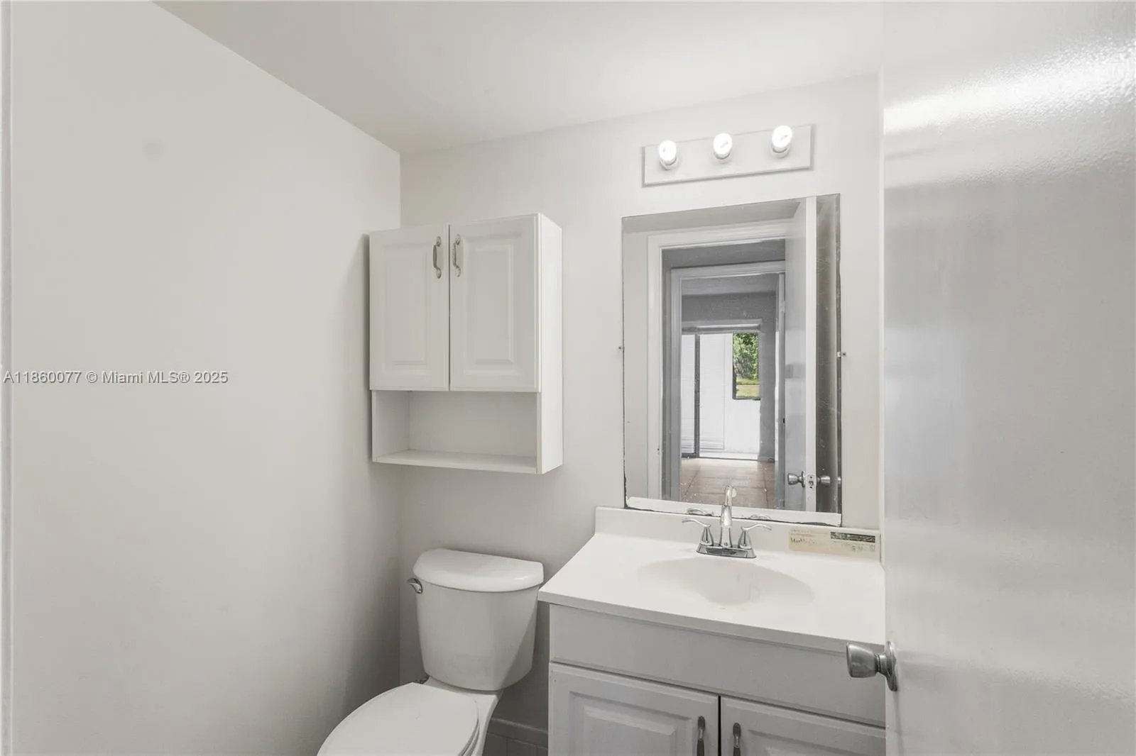 251 SW 132 way # 114H, Pembroke Pines, FL 33027 photo 11
