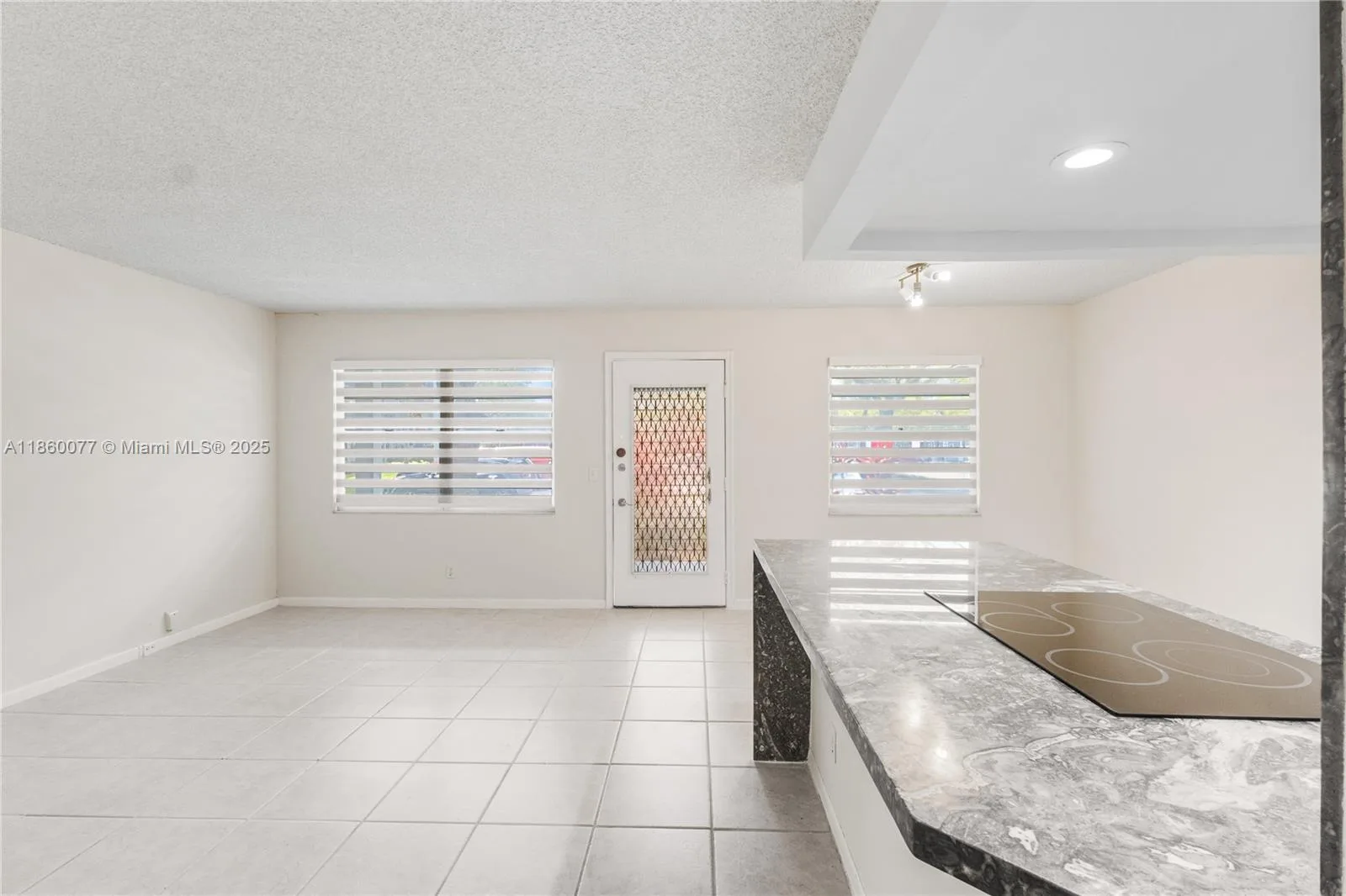 251 SW 132 way # 114H, Pembroke Pines, FL 33027 photo 6