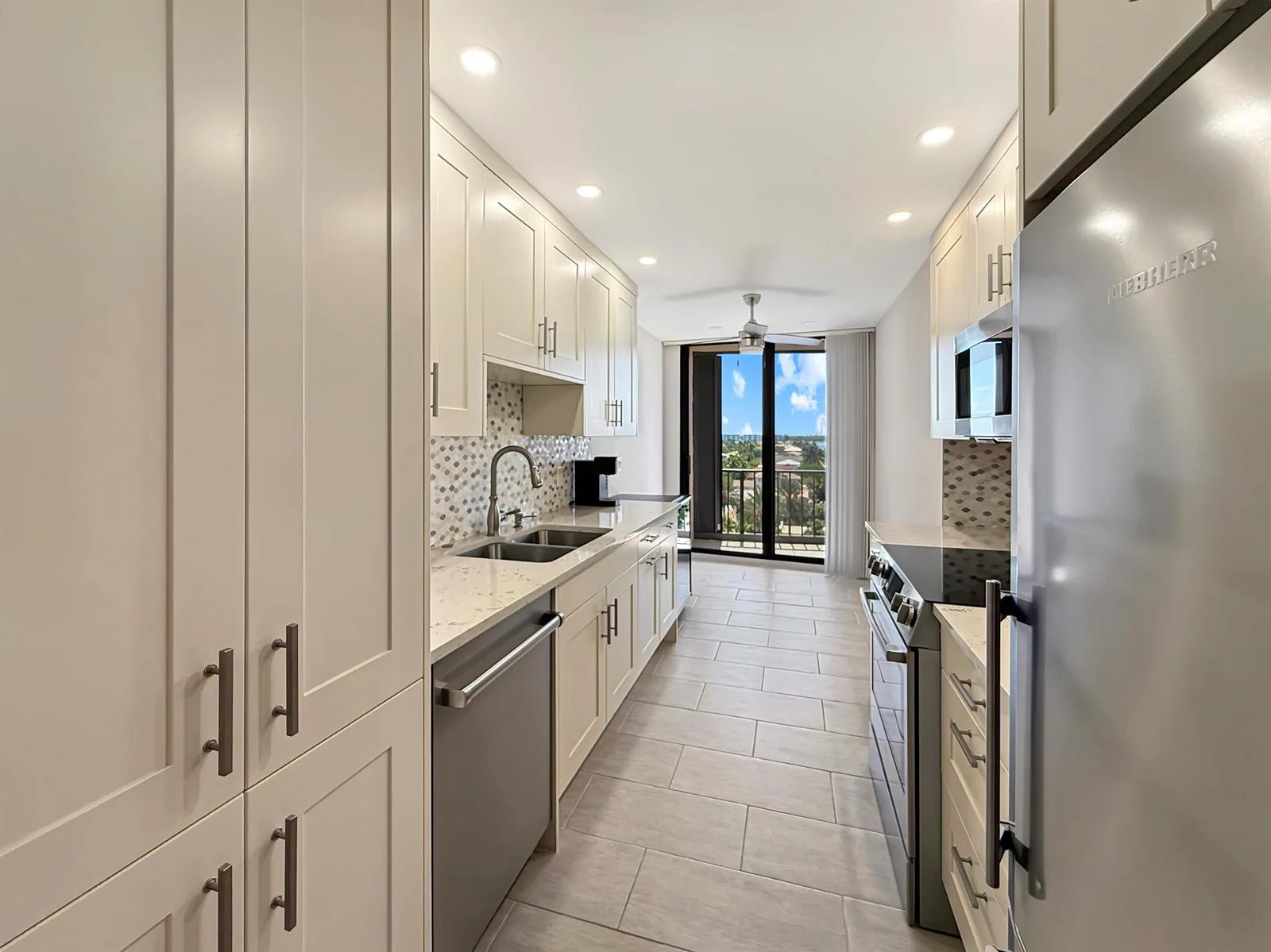 4200 N Ocean Drive # 2-705, Singer Island, FL 33404 photo 7