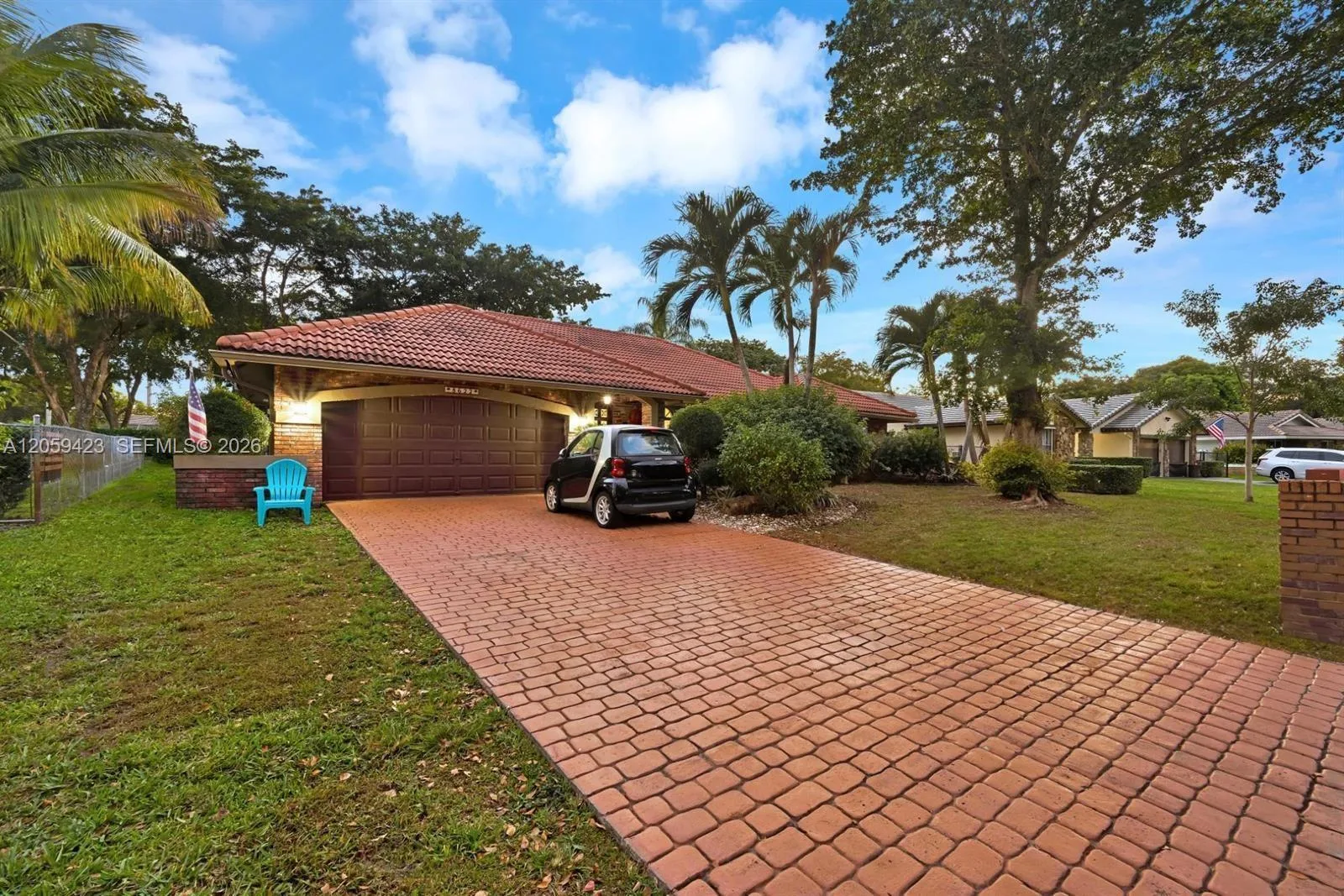 8622 NW 49th Dr, Coral Springs, FL 33067