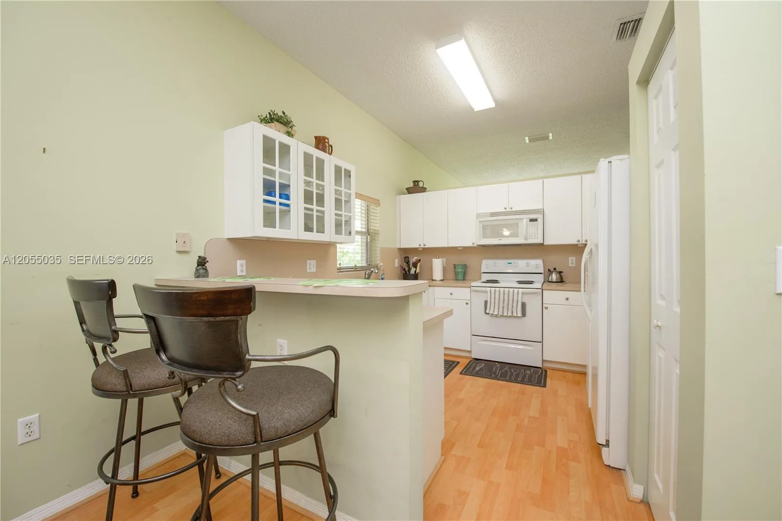 460 SE 24th Dr, Homestead, FL 33033 photo 9