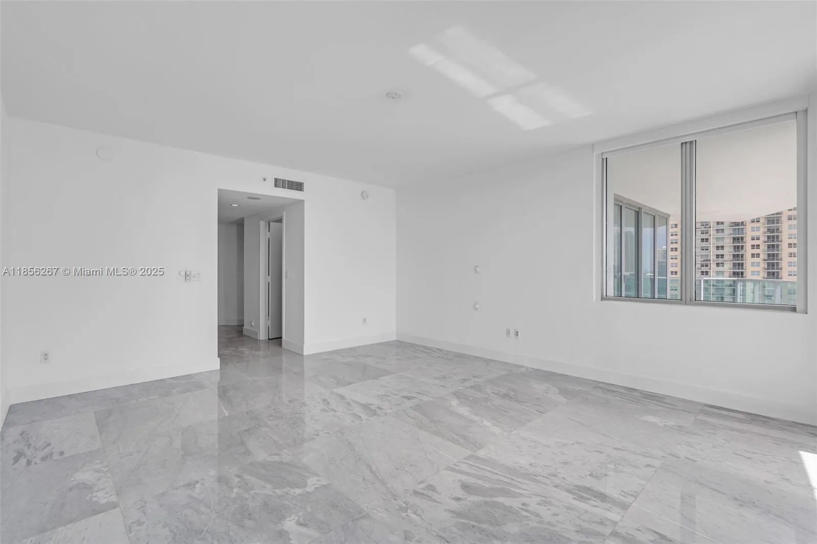 1331 Brickell Bay Dr # 1201, Miami, FL 33131 photo 13