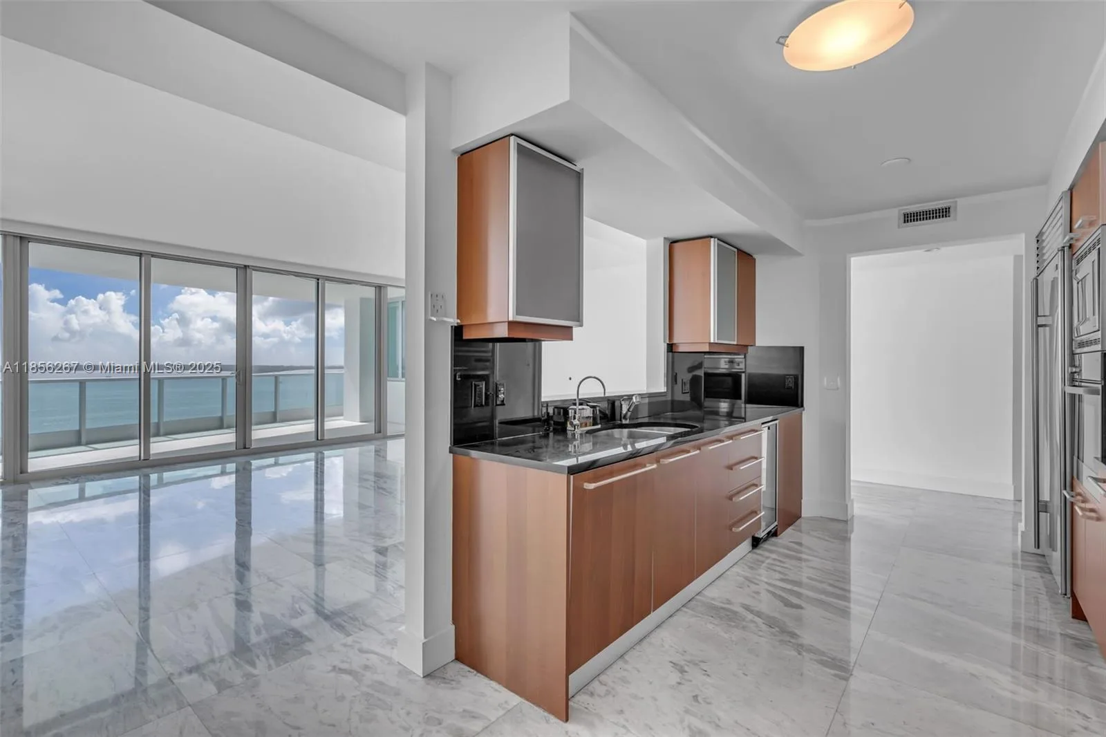 1331 Brickell Bay Dr # 1201, Miami, FL 33131 photo 9