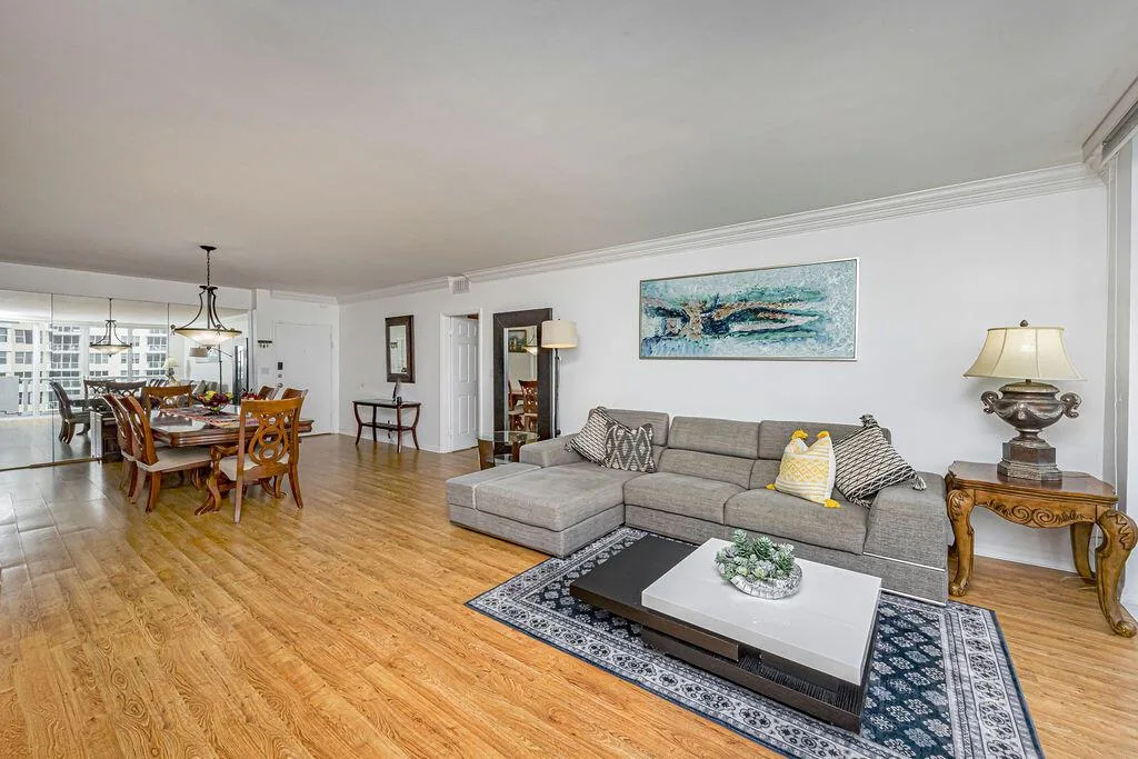 5601 Collins Avenue # 816, Miami Beach, FL 33140 photo 8