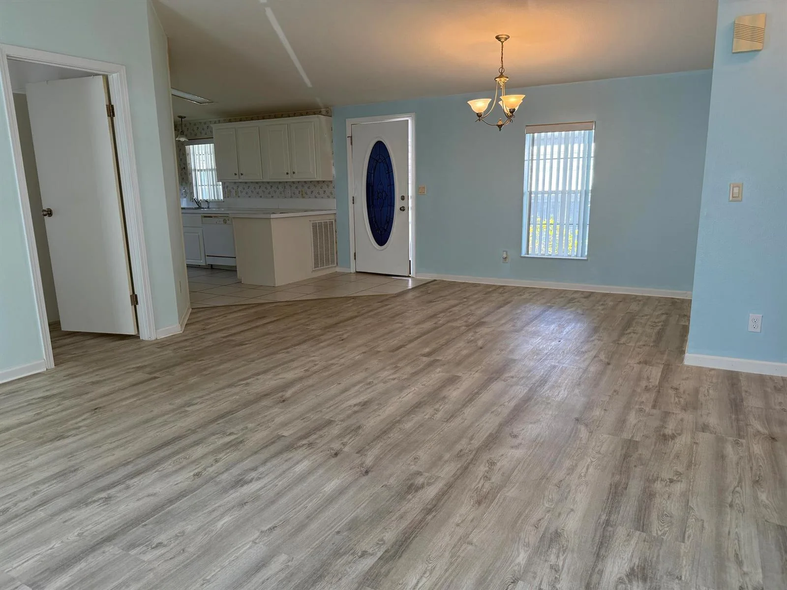 294 Kingfisher Avenue, Fort Pierce, FL 34982 photo 2