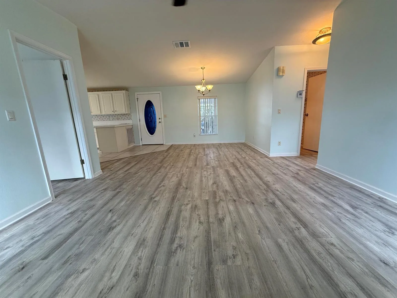 294 Kingfisher Avenue, Fort Pierce, FL 34982 photo 5