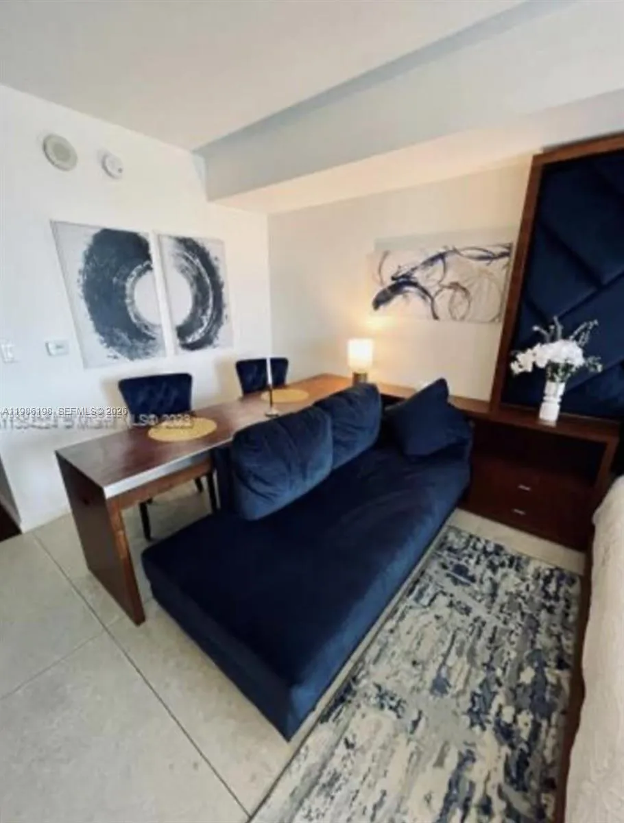 50 Biscayne Blvd # 607, Miami, FL 33132 photo 2